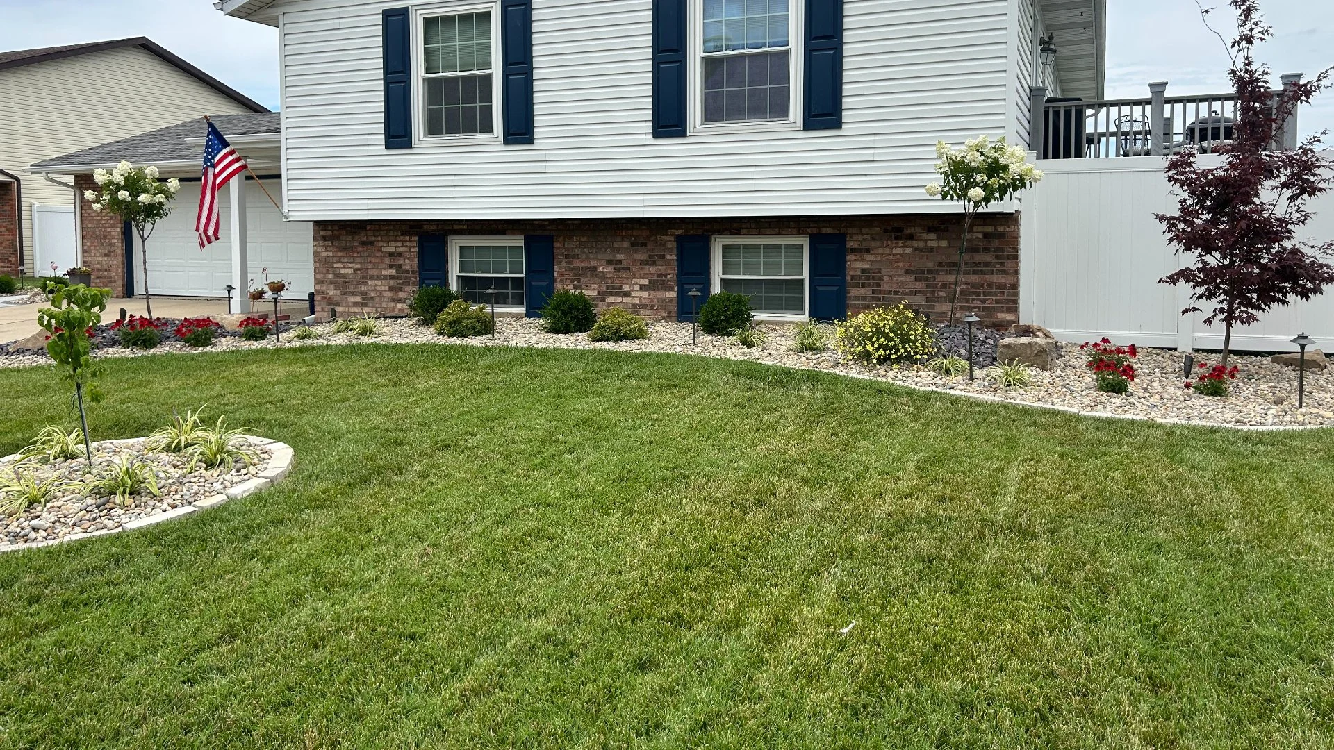 Make Your Life Easier by Enrolling in a Full-Service Lawn Care Program!