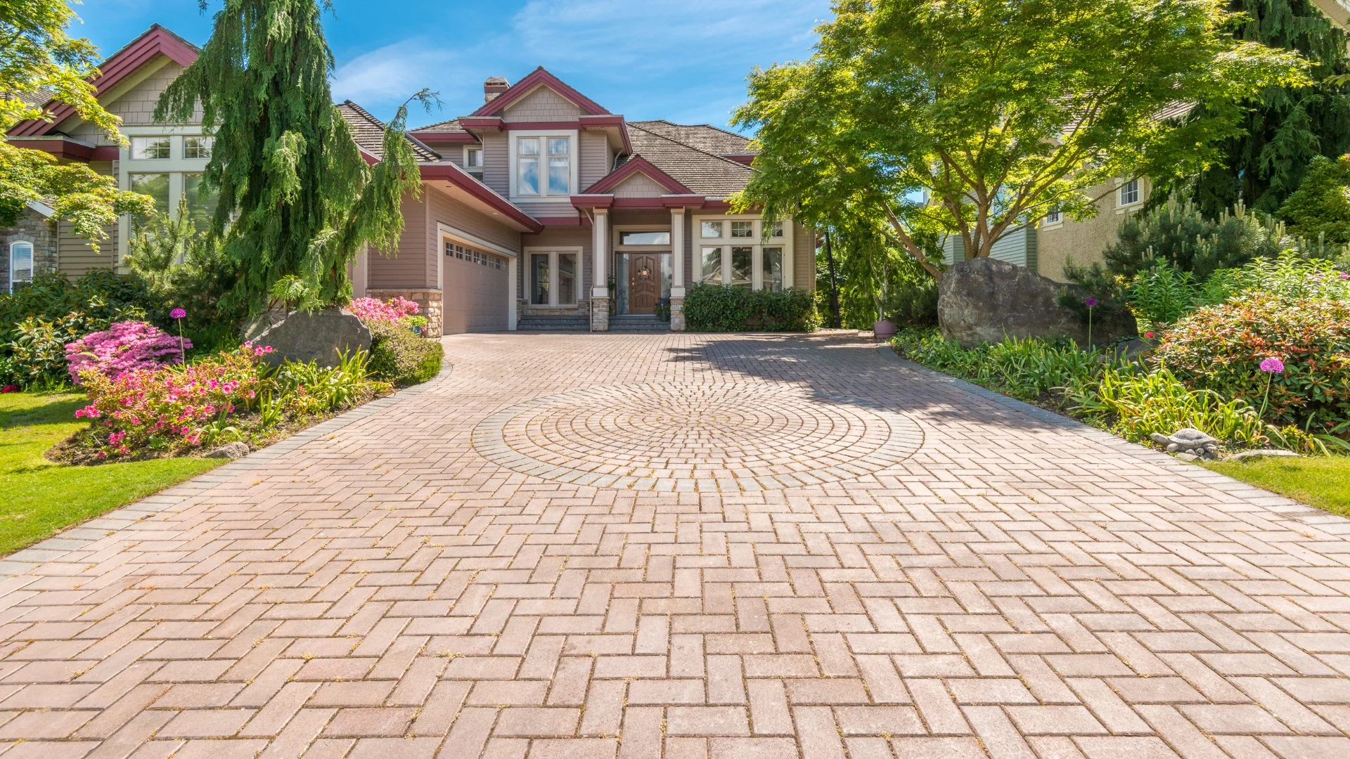 Using Pavers for Your New Driveway? Here Are Some Patterns to Consider
