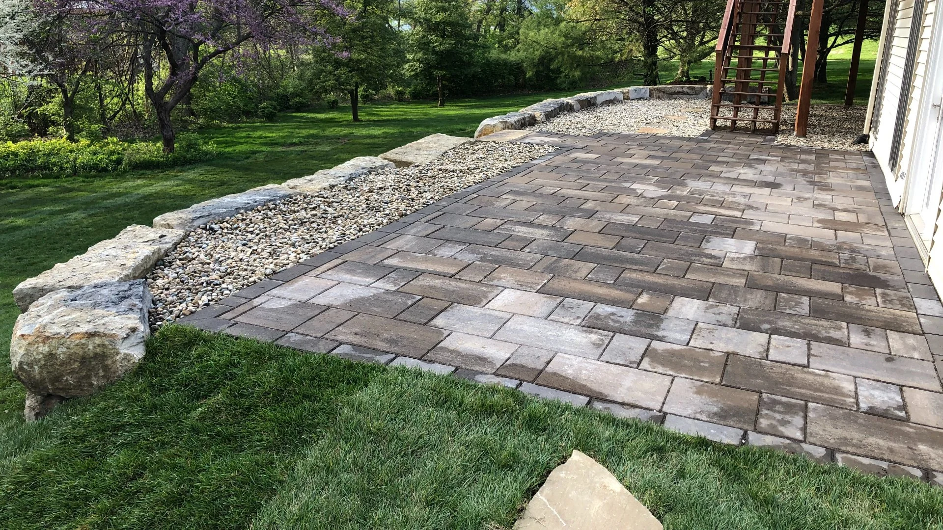 Pavers Are a Top Option for Patio Installations