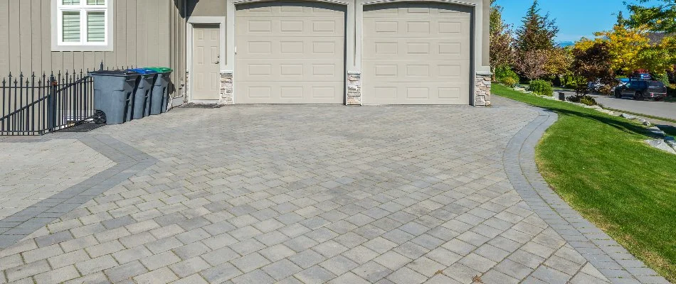 Running bond pattern for a paver driveway in Edwardsville, IL.